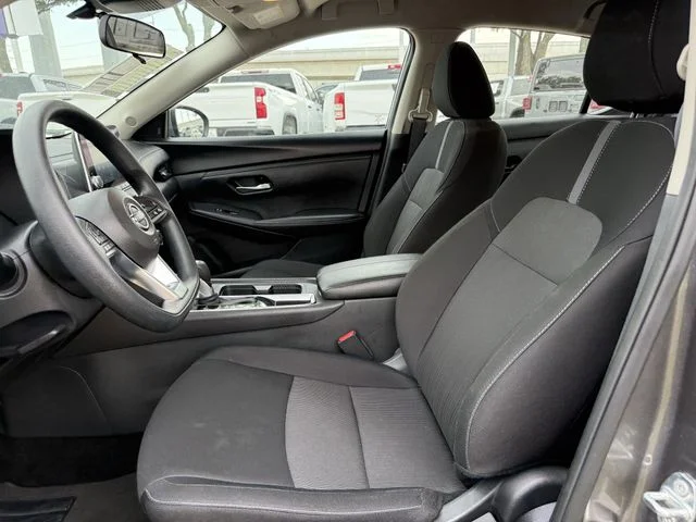 Used 2025 Gray Nissan SV image 21