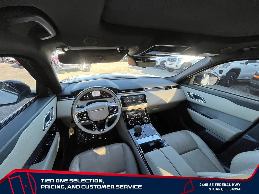 Used 2022 White Land Rover P250 R-Dynamic S image 26