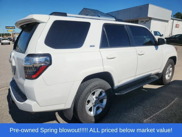Used 2021 White Toyota SR5 Premium image 4