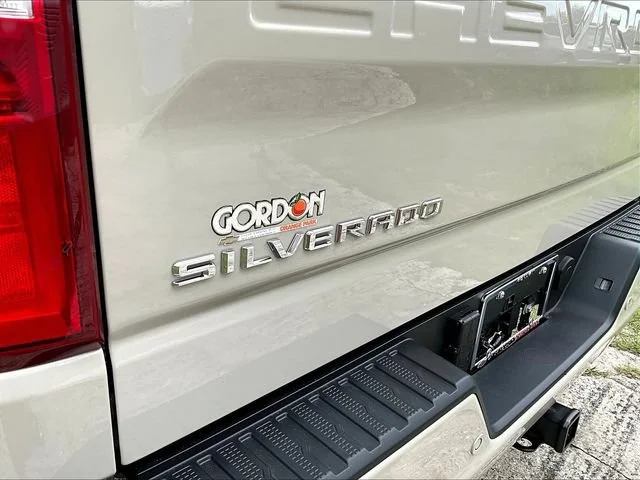 2026 Chevrolet Silverado 1500 RST - Photo 9