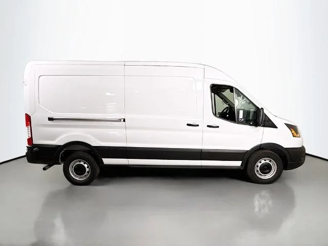 New 2026 Oxford White Ford Cargo Van image 37