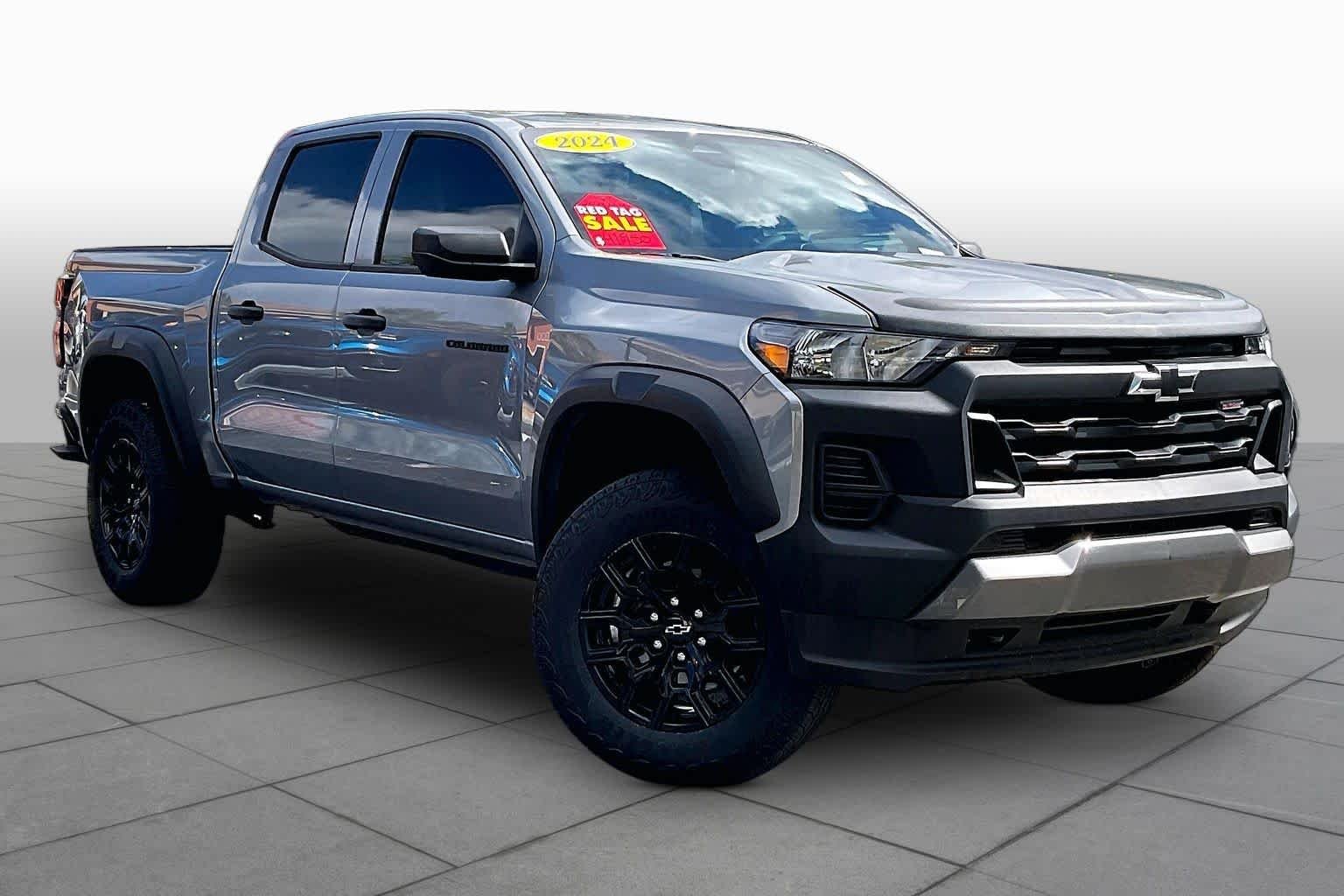 2024 Chevrolet Colorado Trail Boss - Photo 3