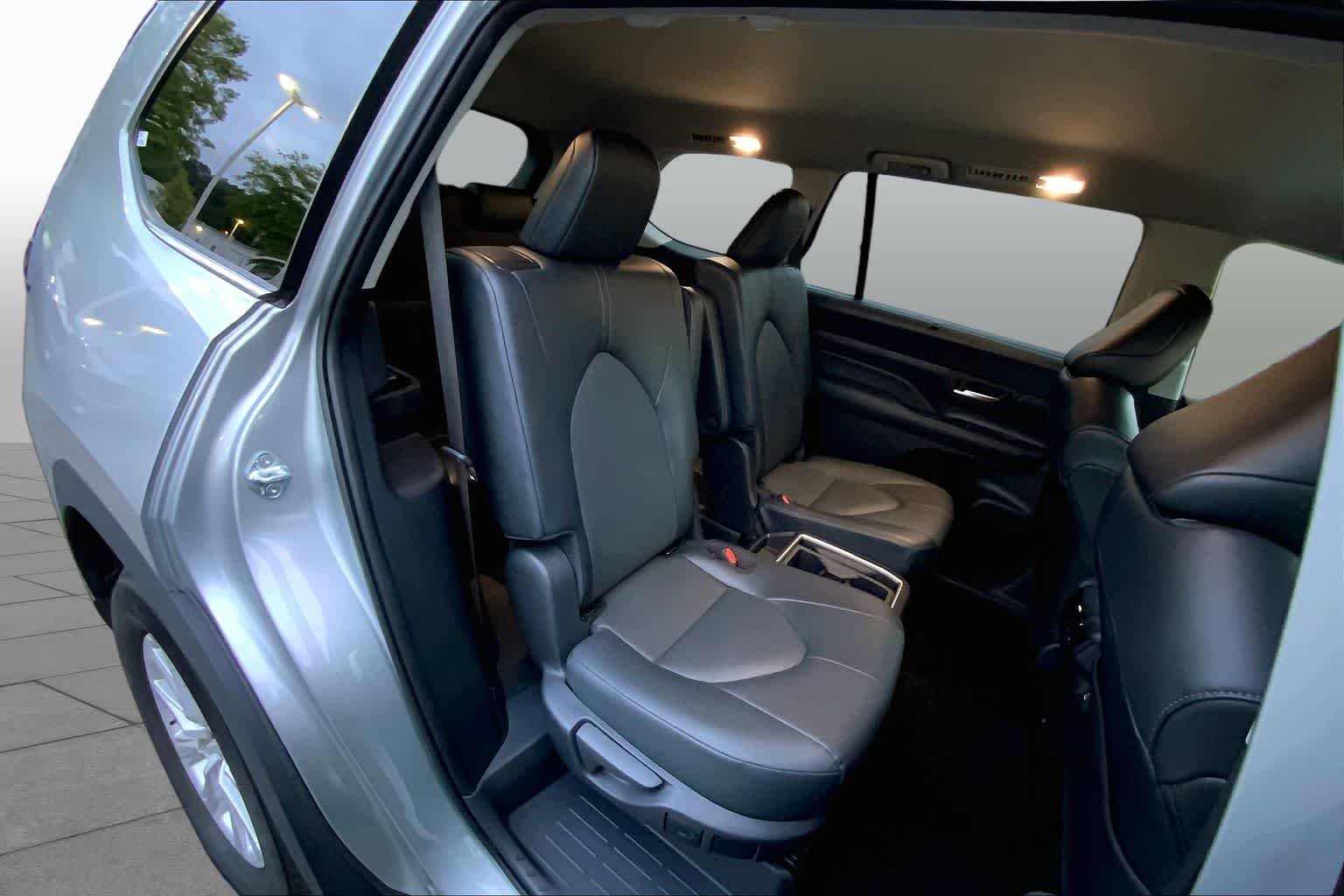 Used 2025 Celestial Silver Metallic Toyota XLE image 20