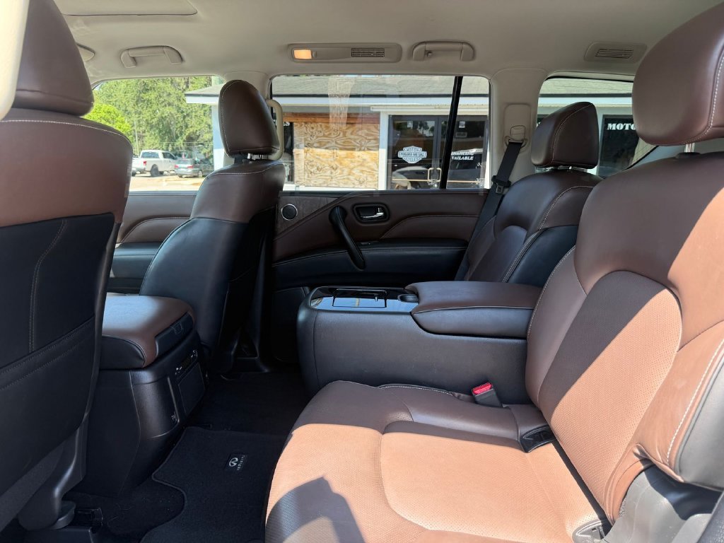 Used 2022 White INFINITI Premium Select image 5
