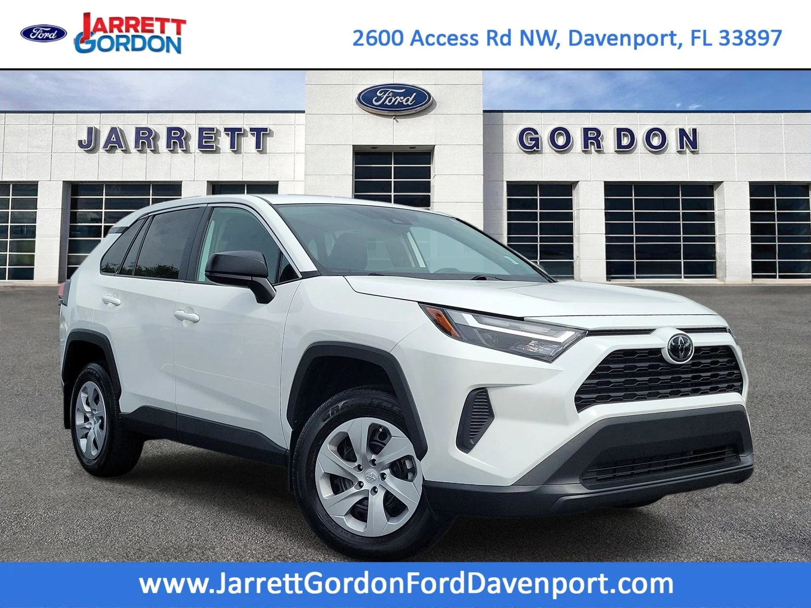 Certified Used 2025 White Toyota LE image 1