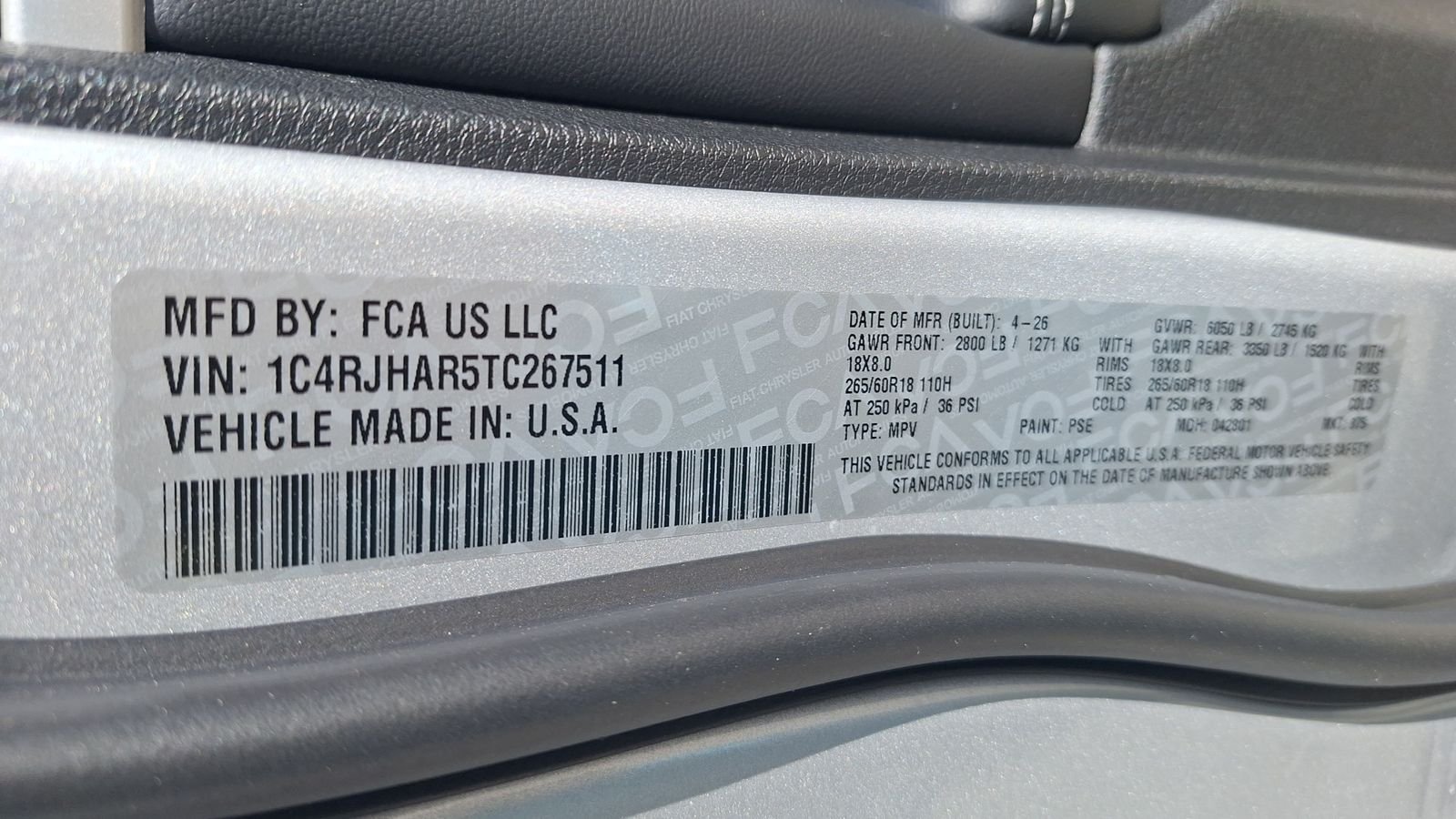 New 2026 Silver Zynith Exterior Paint Jeep Altitude image 28