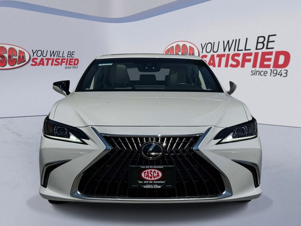 Used 2023 White Lexus 350 image 2