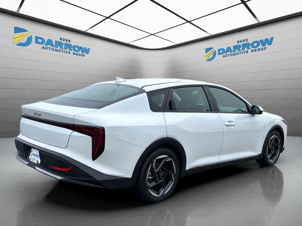 Used 2025 White Kia EX image 5