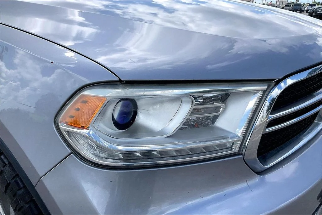 Used 2015 Silver Dodge Limited image 31