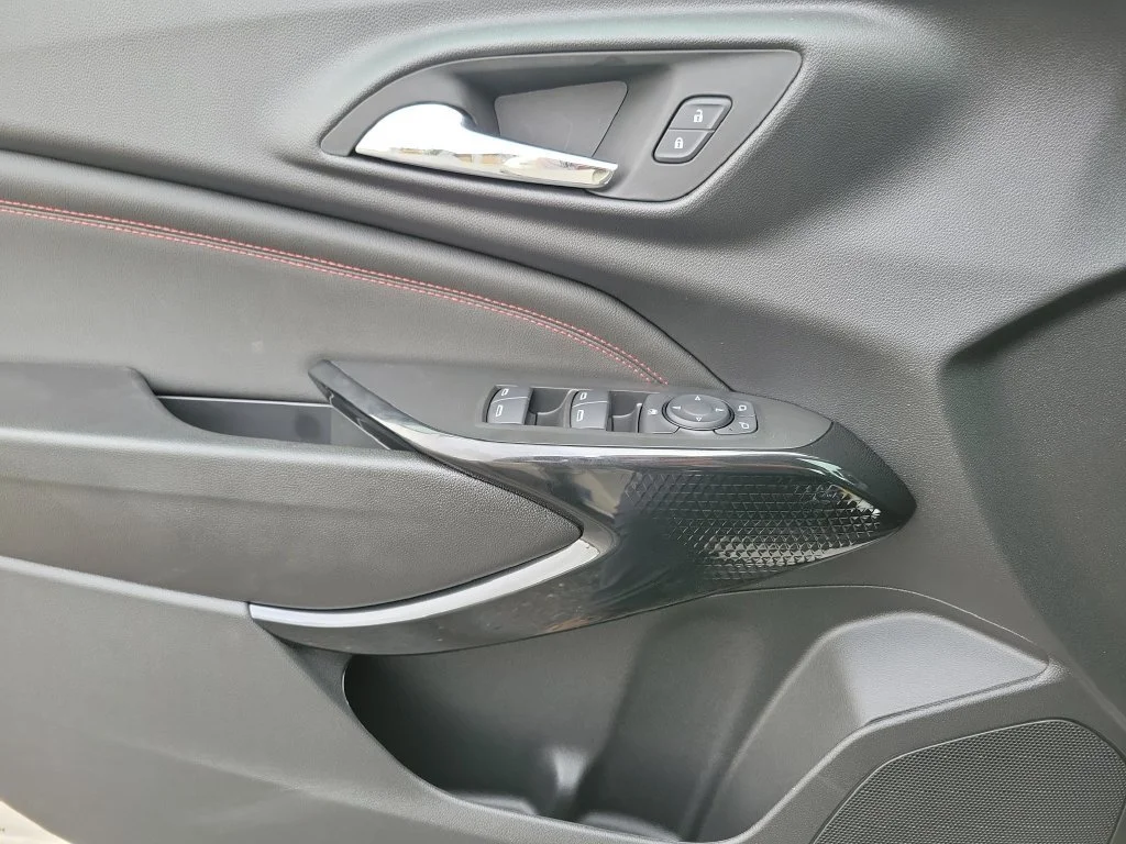 2026 Chevrolet Trax RS - Photo 17