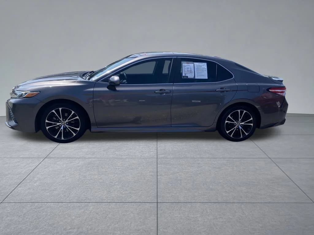 Used 2020 Gray Toyota SE image 3