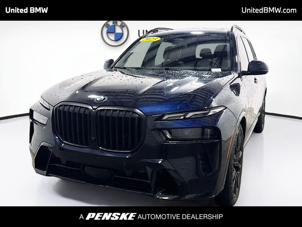 2023 BMW X7 xDrive40i's photo