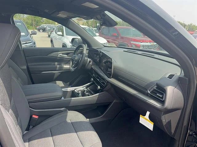 2026 Chevrolet Traverse LT - Photo 13