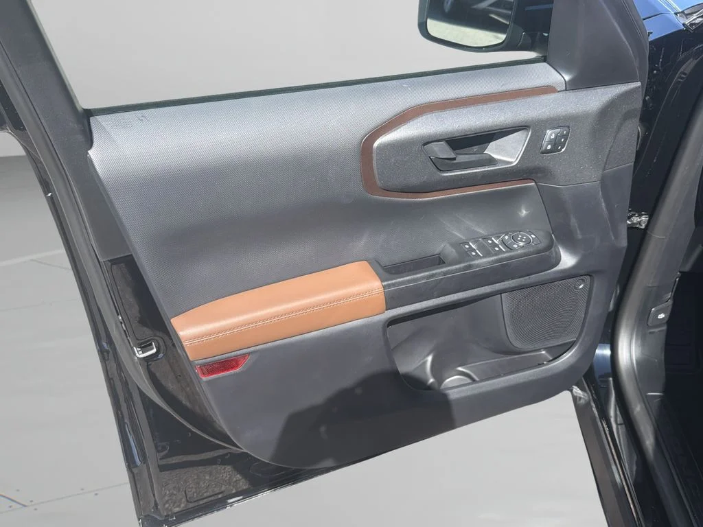 New 2026 Shadow Black Ford Outer Banks® image 57