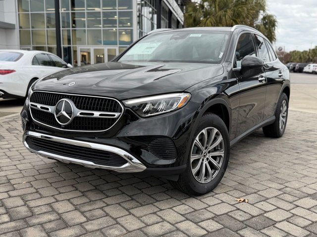 New 2026 Mercedes-Benz GLC 300 RWD