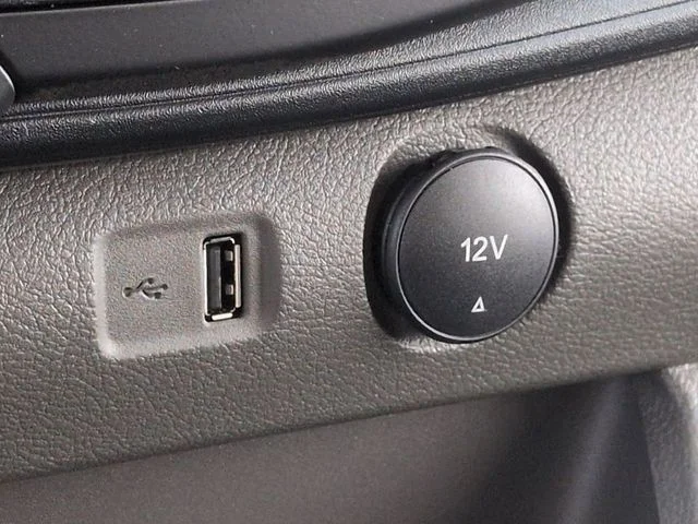 New 2026 Oxford White Ford Passenger Van XL image 20
