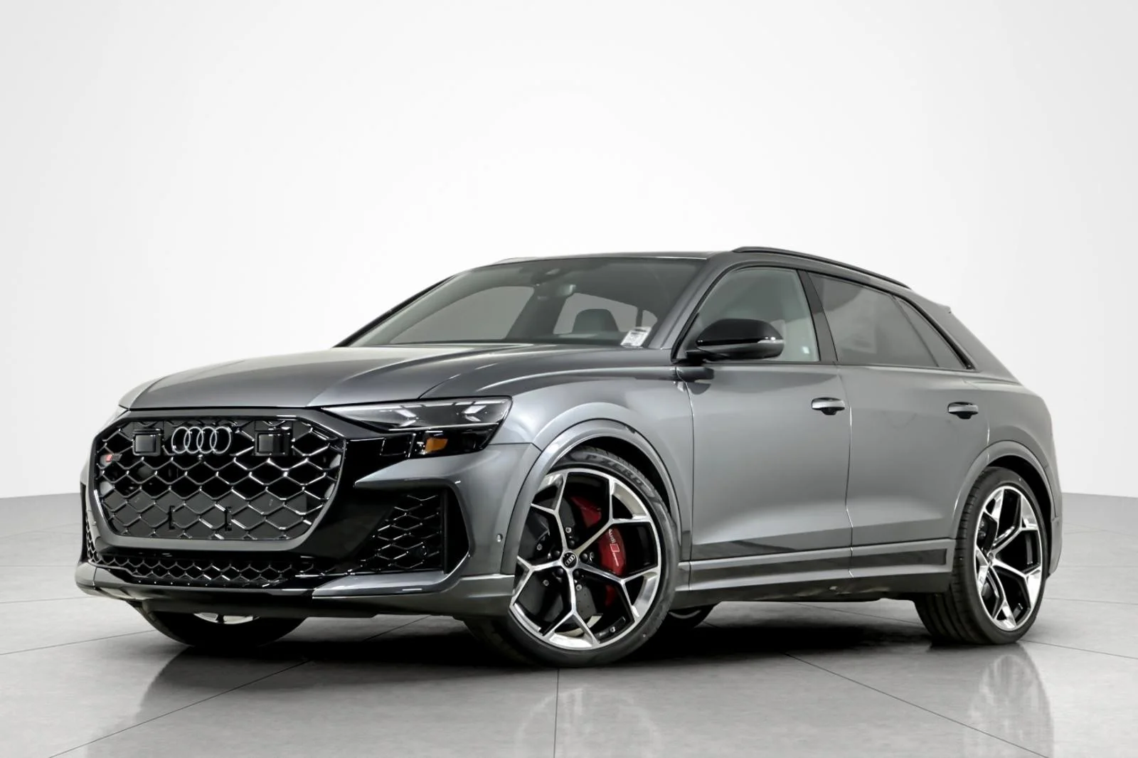 2026 Audi RS Q8 -'s photo