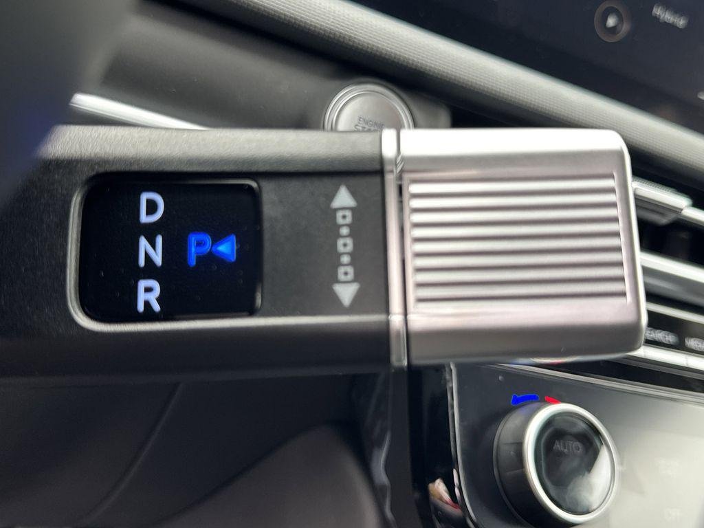 New 2025 Gray Hyundai Blue image 30