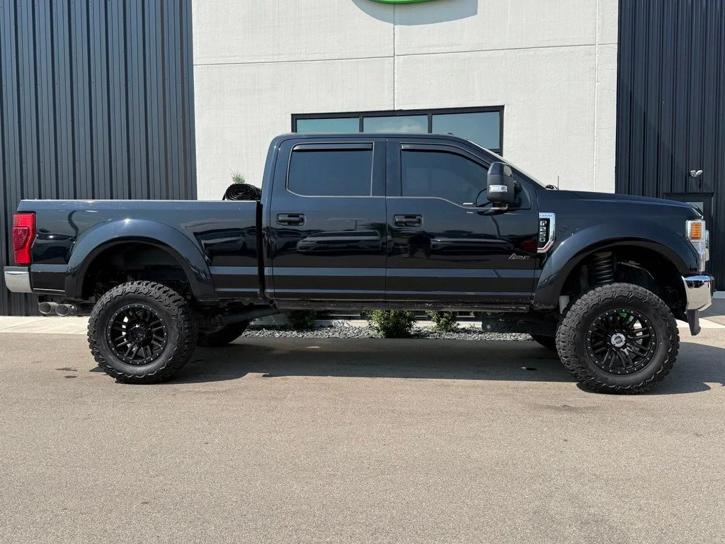 Used 2021 Black Ford Lariat image 4