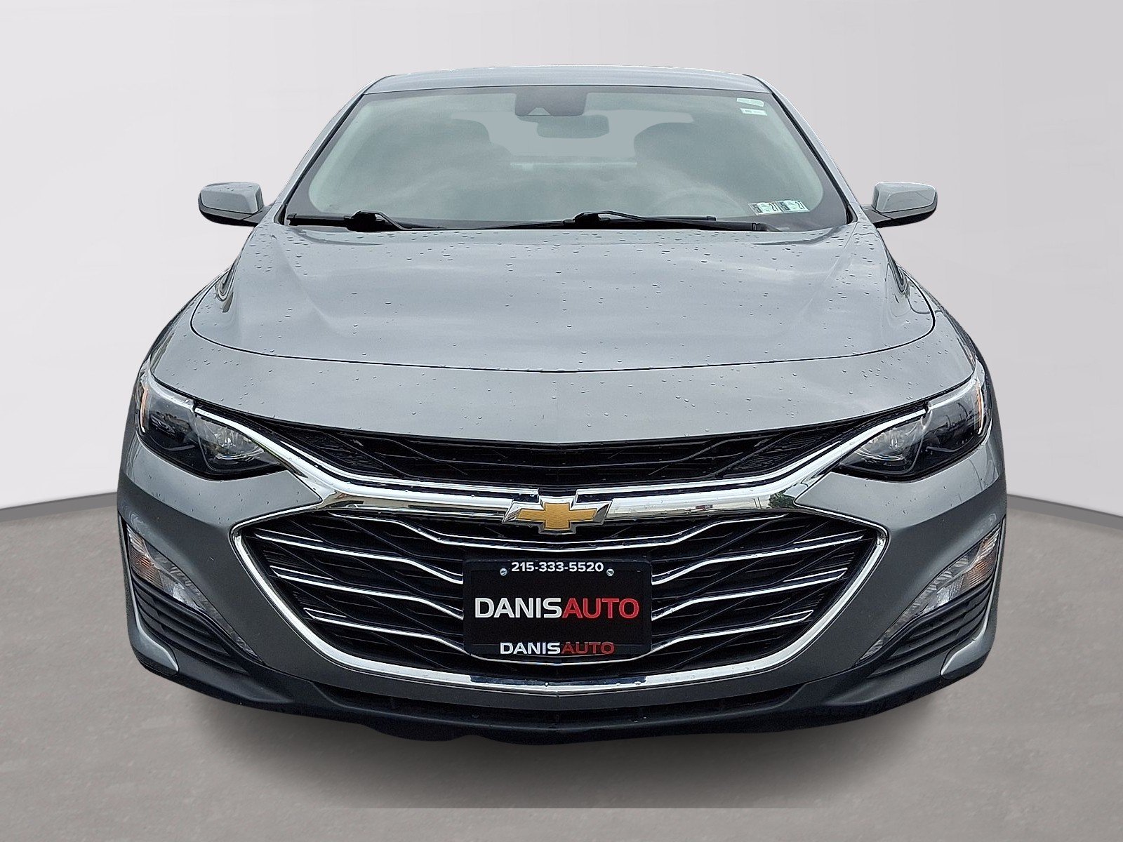 Used 2024 Mineral Gray Metallic - G5D Chevrolet FWD 1LT image 2