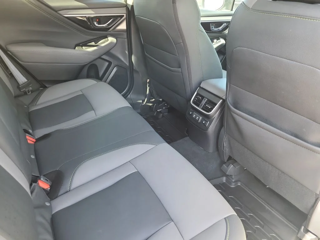 Used 2021 White Subaru Onyx Edition XT image 19