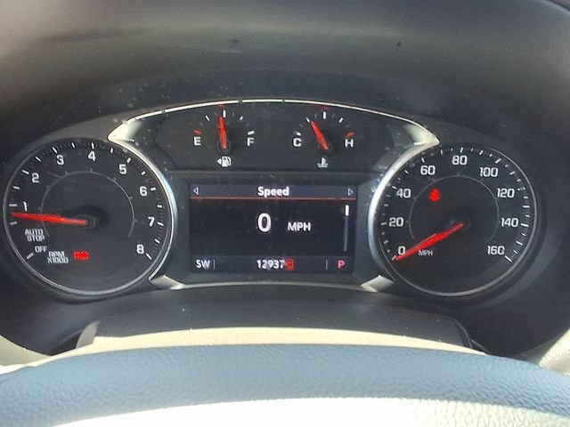 Used 2024 Riptide Metallic GMC AT4 image 18