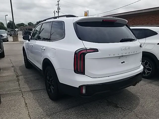 Used 2024 White Kia SX X-Pro image 17