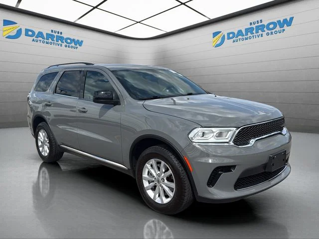 Used 2023 Gray Dodge SXT image 7