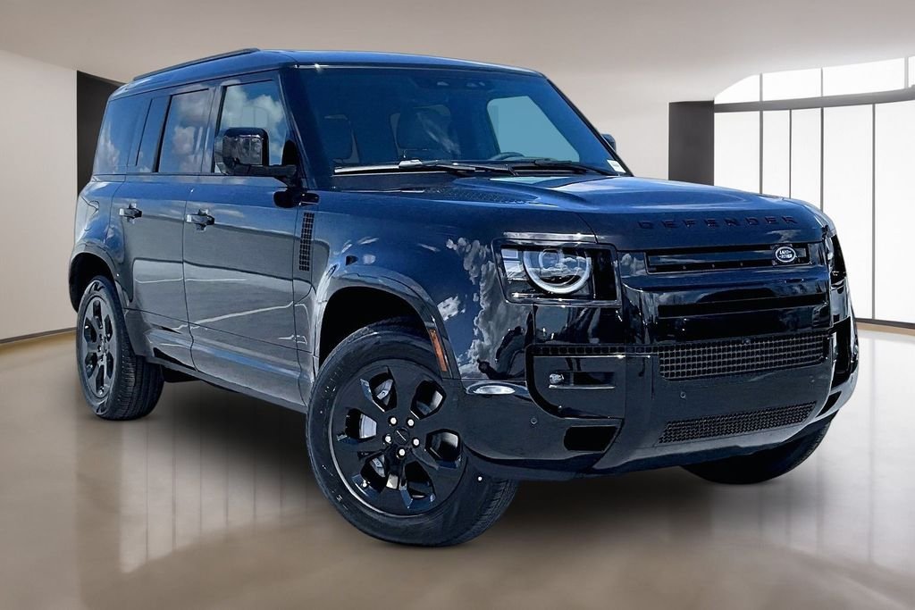 New 2026 SANTORINI BLACK Land Rover X-Dynamic SE image 2