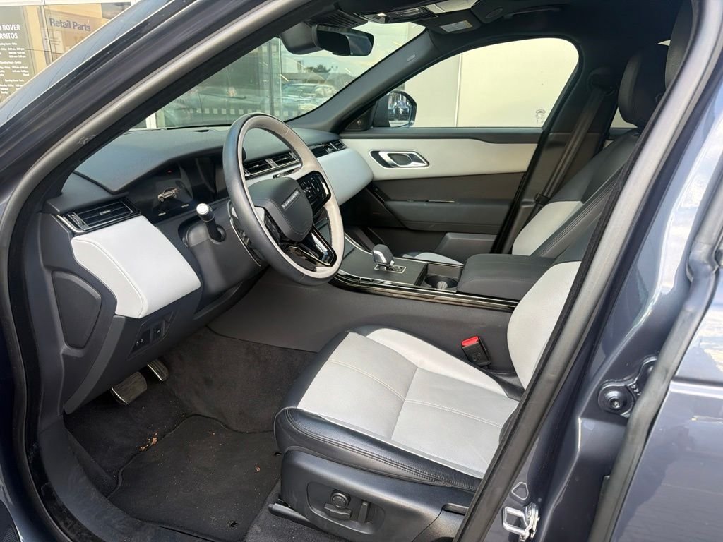 Used 2024 Varesine Blue Metallic Land Rover Dynamic SE image 8