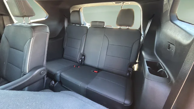 Used 2025 Gray Buick Preferred image 33