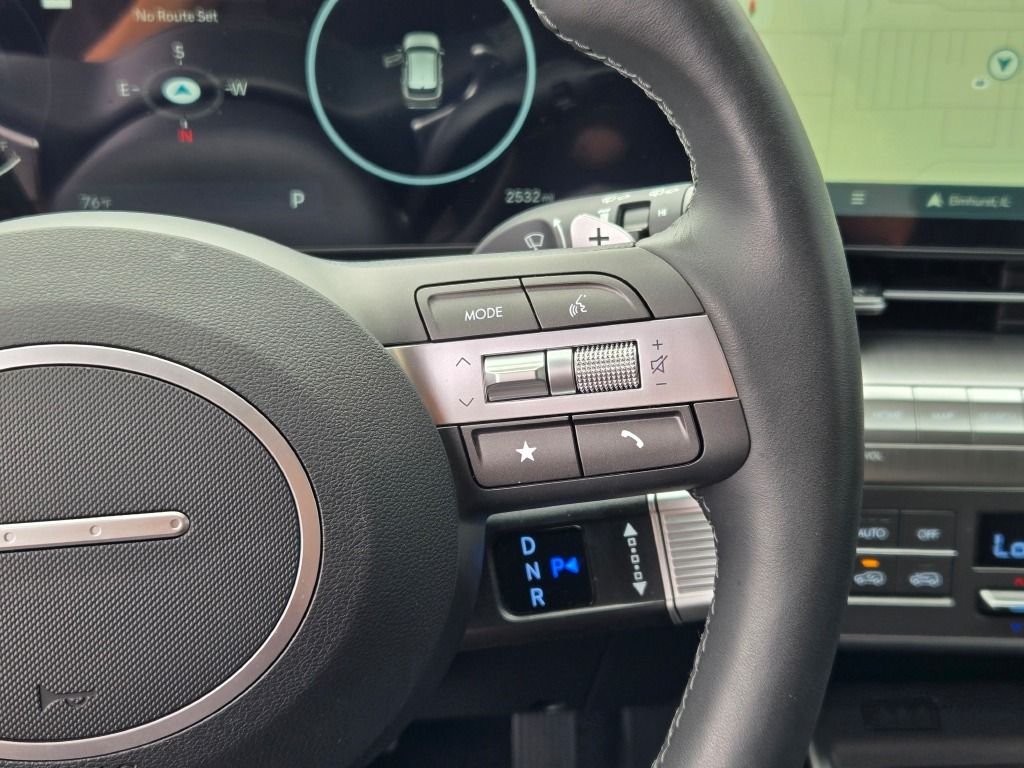 Used 2026 Cyber Gray Metallic Hyundai Limited image 32