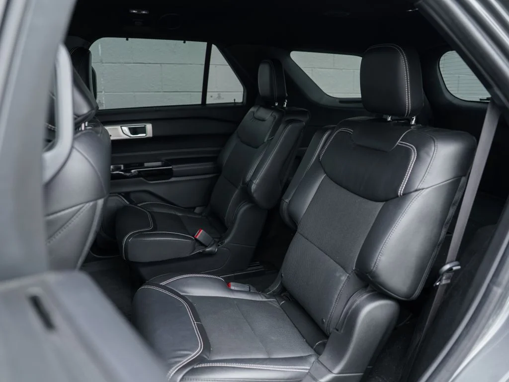 Used 2022 Gray Metallic Ford ST image 18
