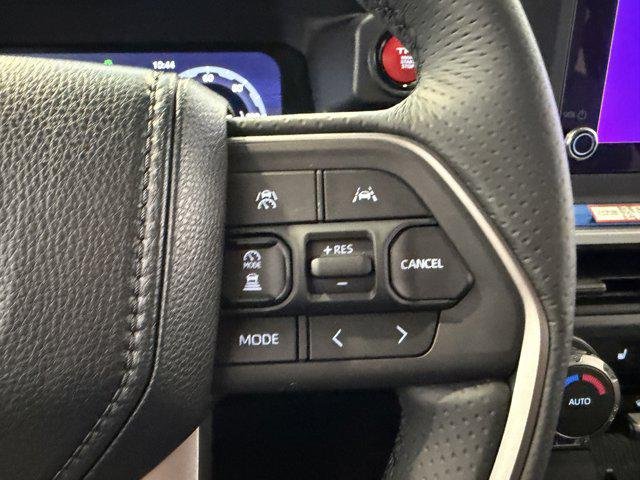 2026 Toyota 4Runner TRD Off-Road - Photo 31