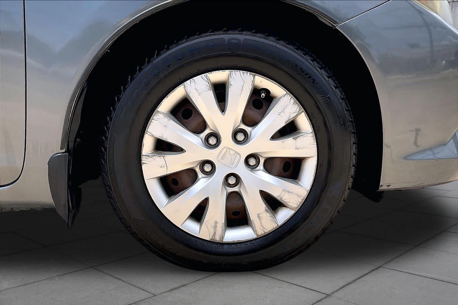 Used 2012 Polished Metal Metallic Honda LX image 19
