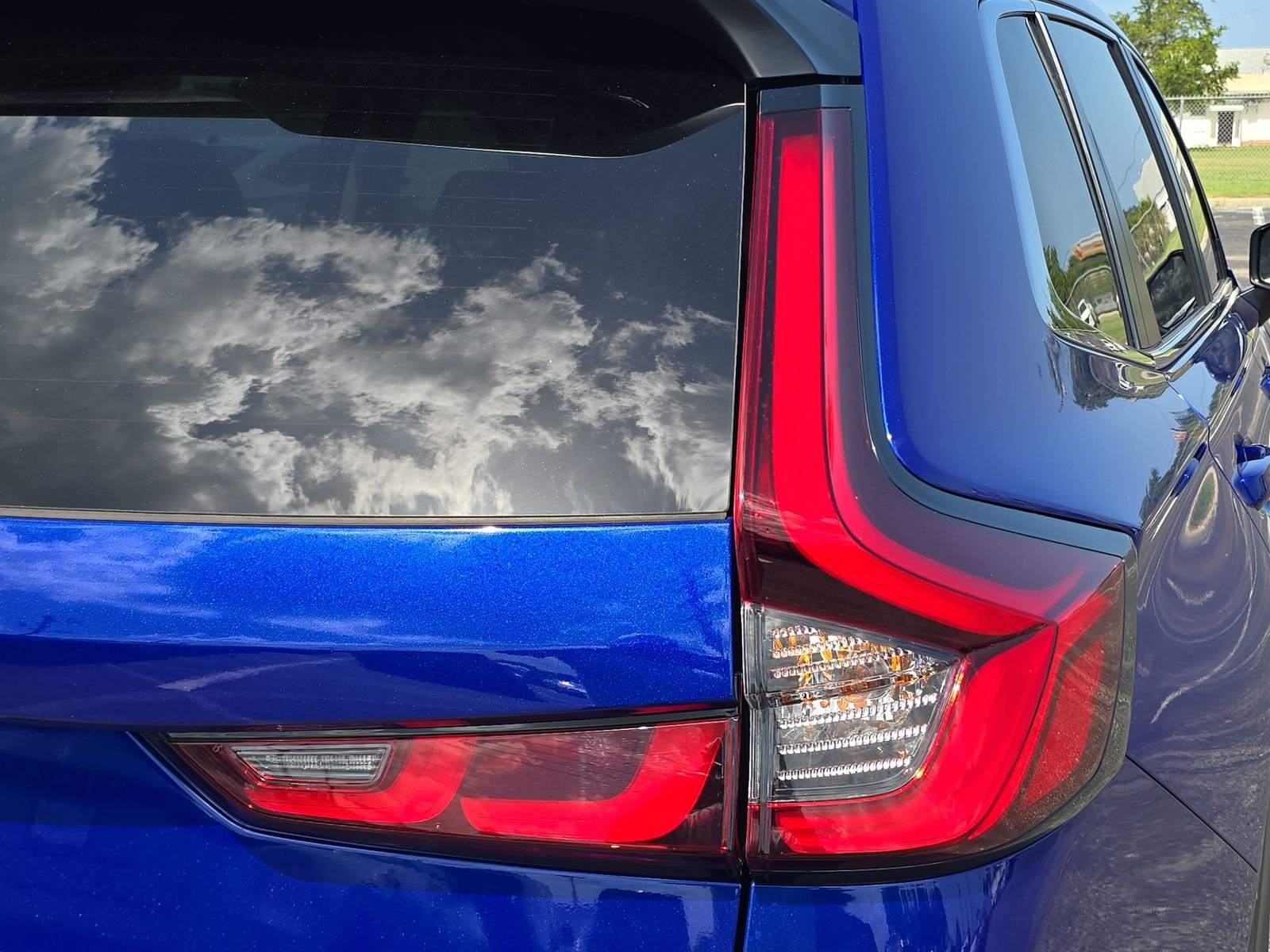 2025 Honda CR-V EX - Photo 8