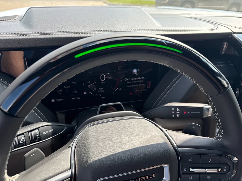 2026 GMC Yukon Denali Ultimate - Photo 30