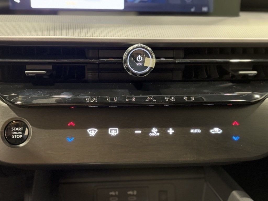 New 2026 Black Nissan SL image 10