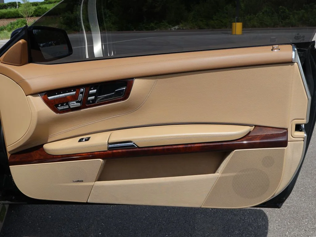Used 2011 Black Mercedes-Benz CL 550 image 14