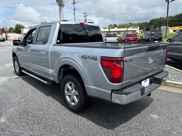 Certified Used 2025 Iconic Silver Metallic Ford XLT image 6