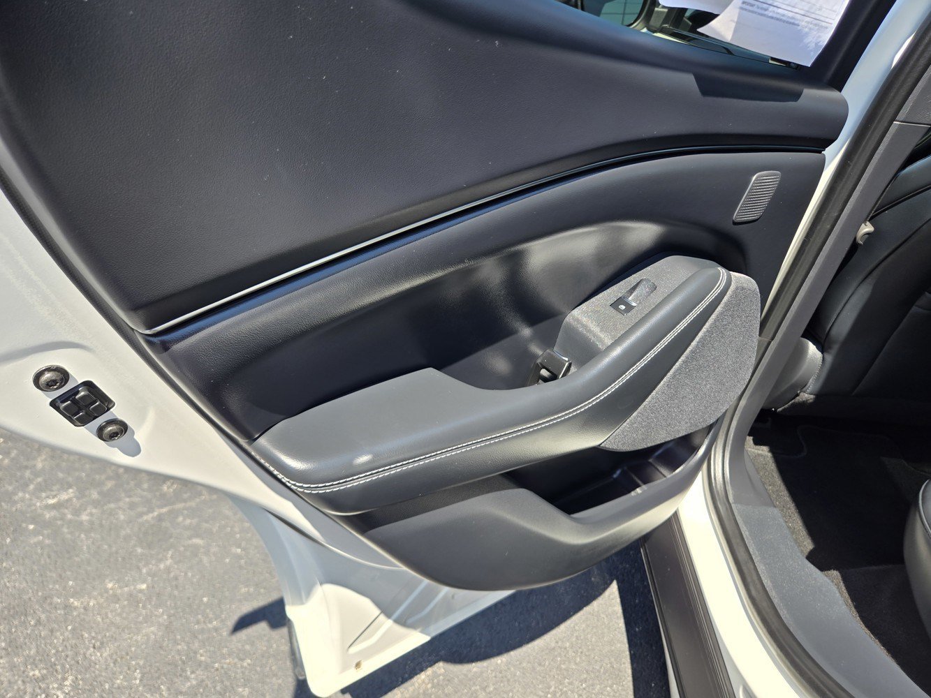 Used 2024 White Ford Premium image 41