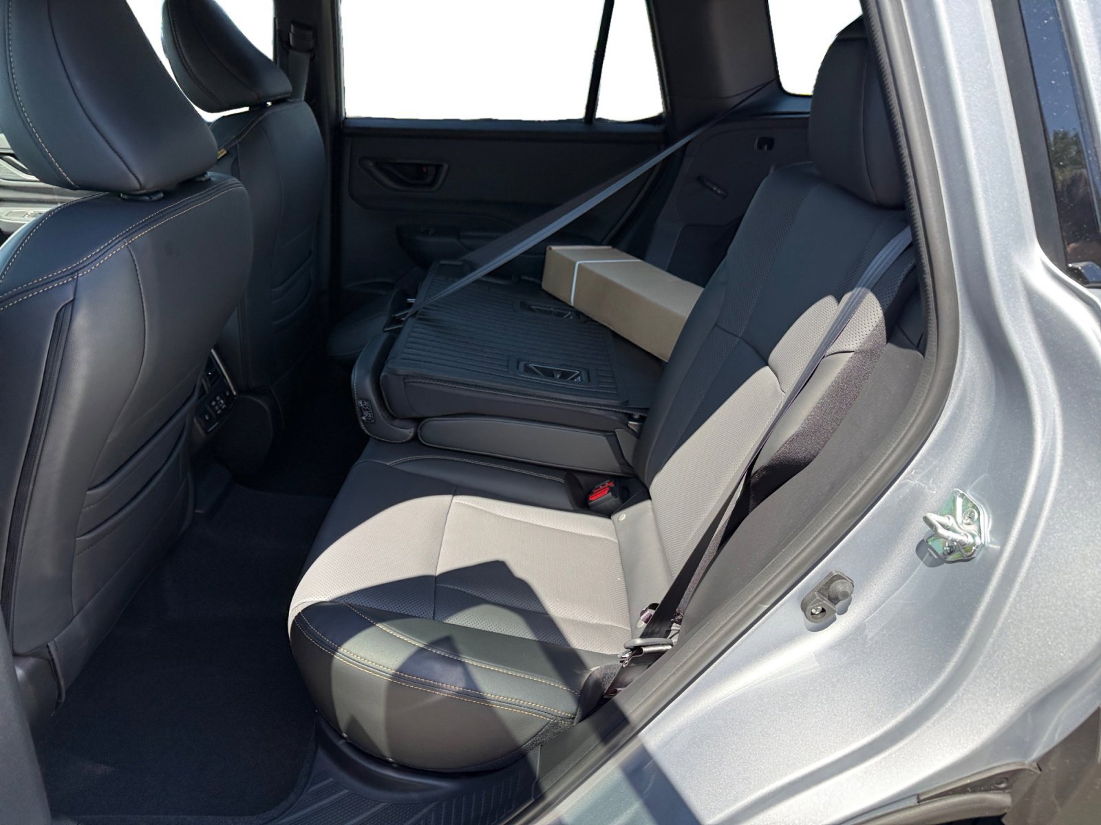 New 2026 ICE SILVER METALLIC Subaru Wilderness image 16