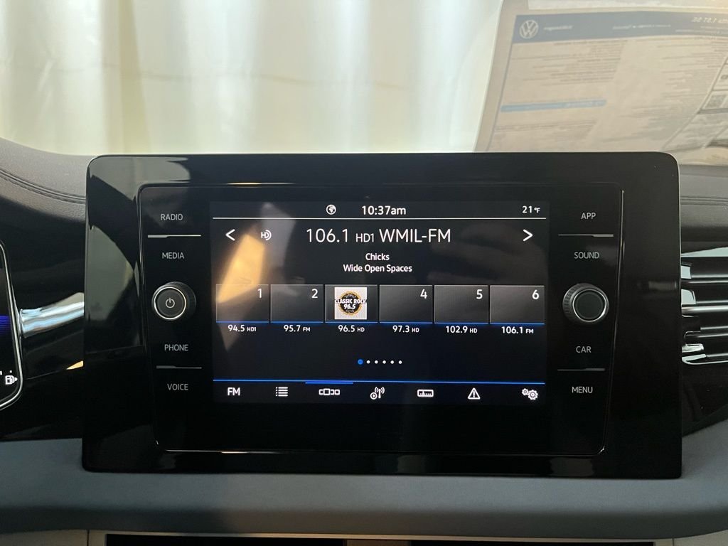 New 2026 Black Volkswagen 1.5T SE image 17