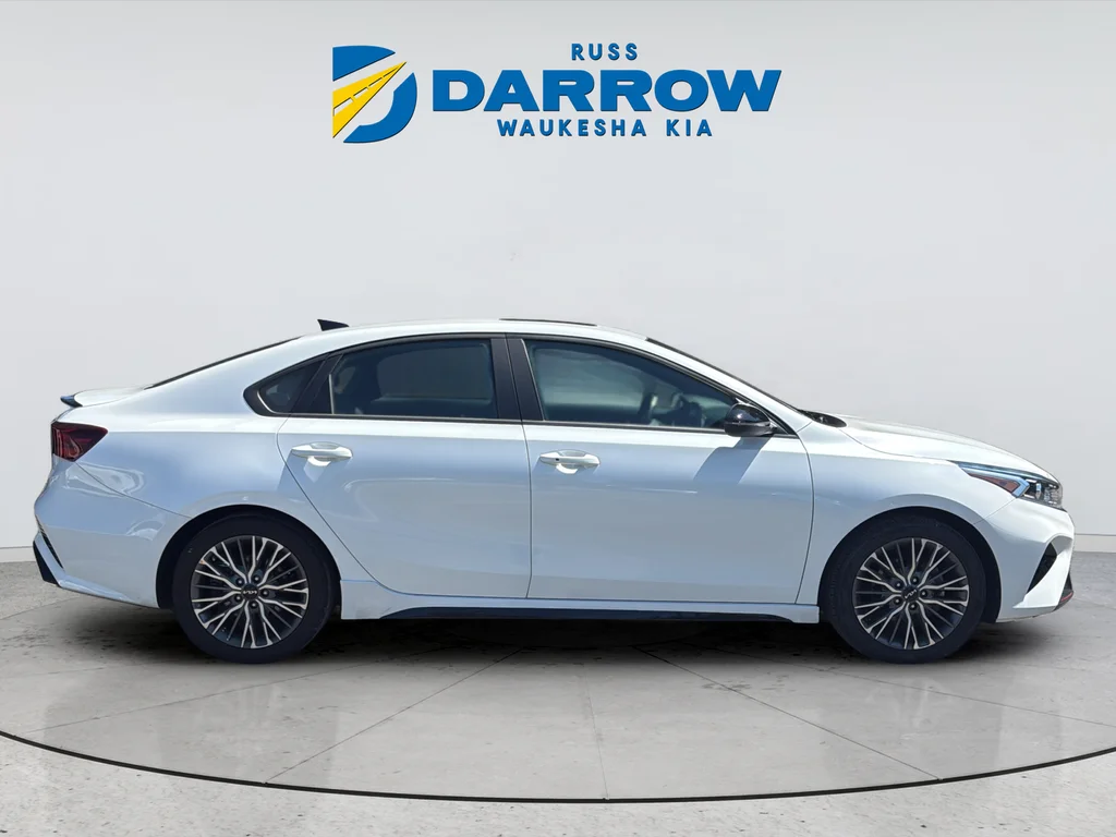 Certified Used 2023 White Kia GT-Line image 6