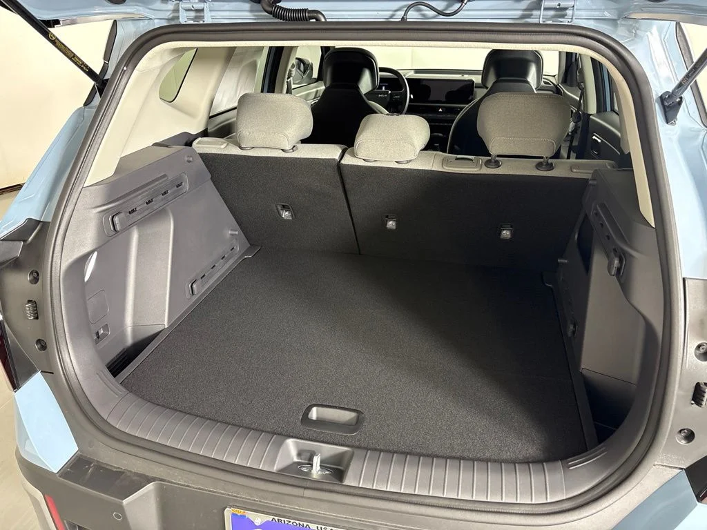 New 2027 Blue Kia S image 21