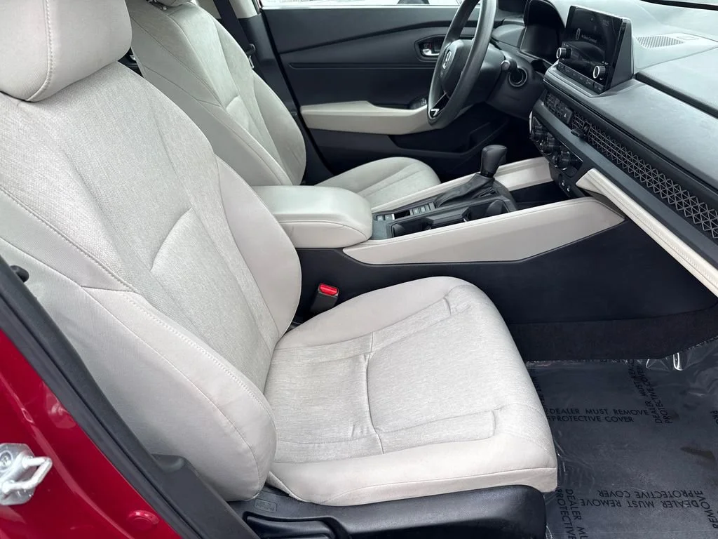 Used 2023 Red Honda LX image 12