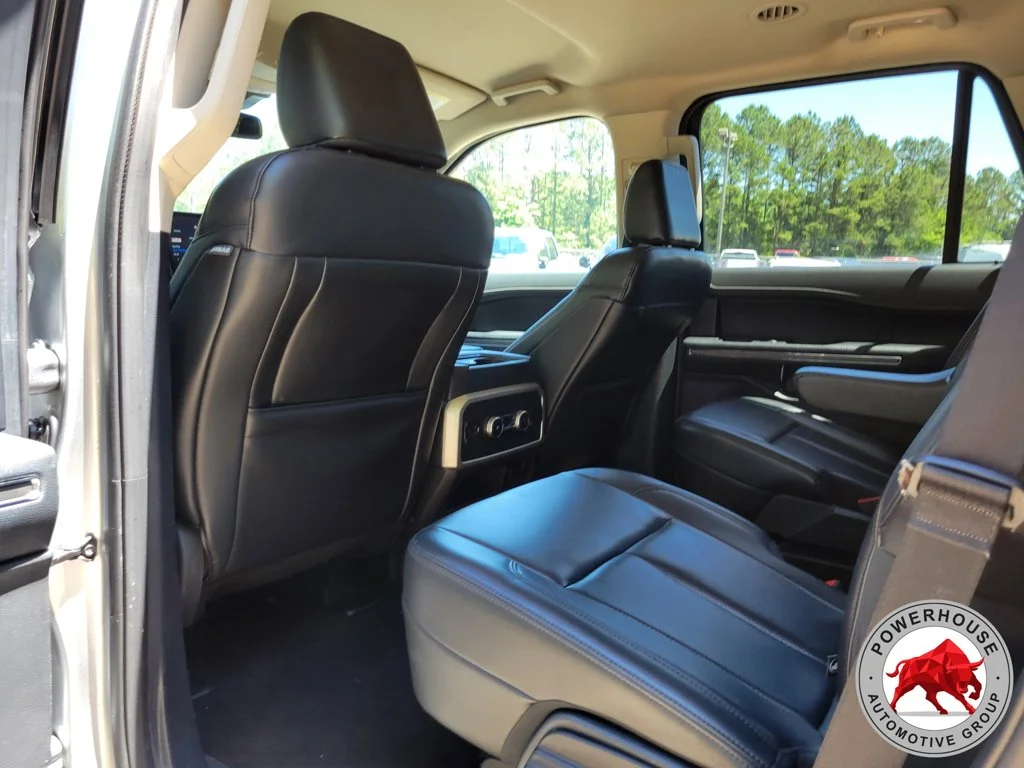 Used 2023 Silver Ford XLT image 15