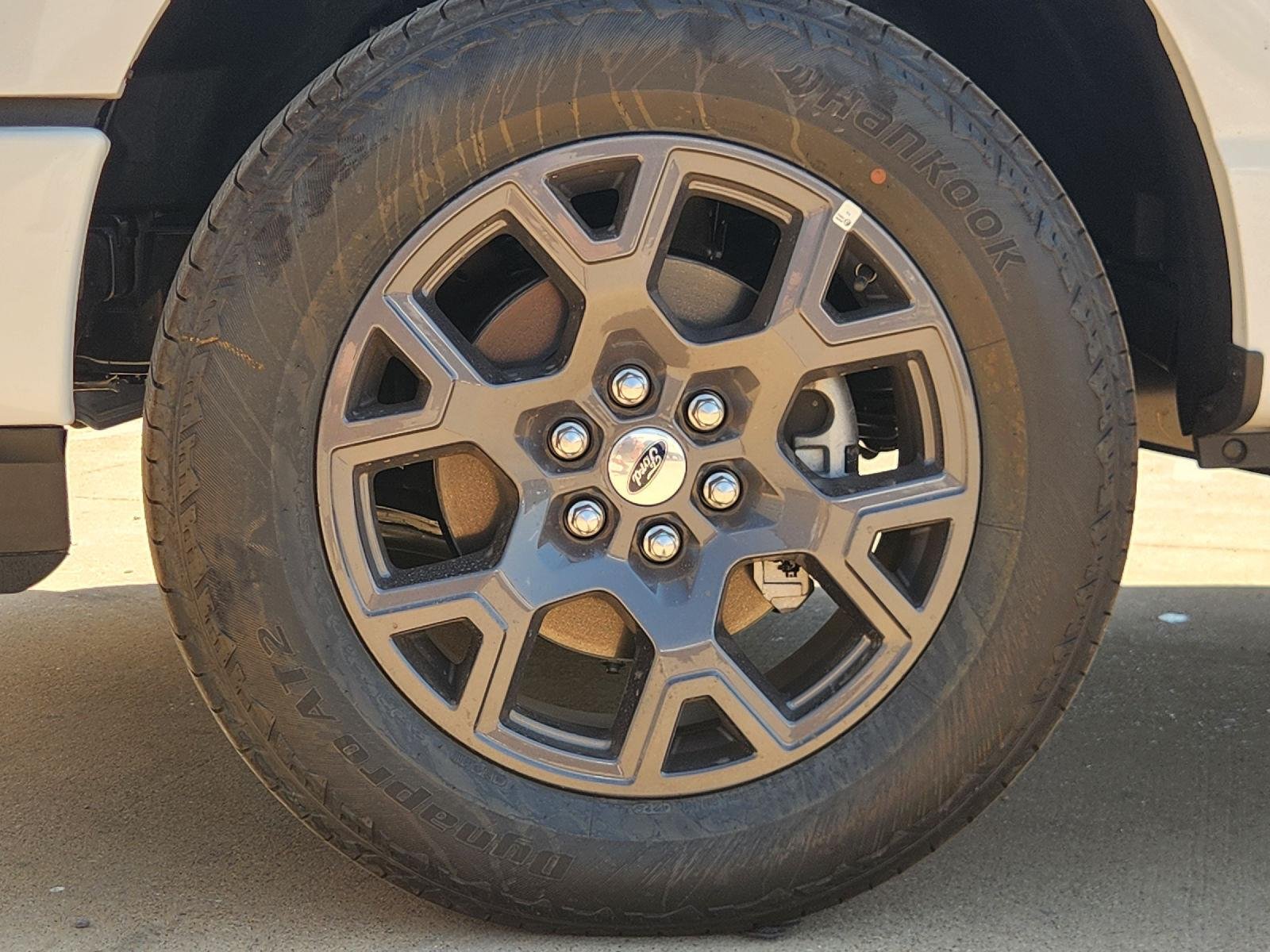 New 2026 Oxford White Ford STX image 8