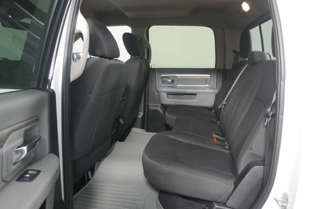 Certified Used 2019 Bright White Clearcoat Ram Warlock image 27