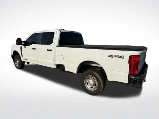 Used 2024 White Ford XL image 7